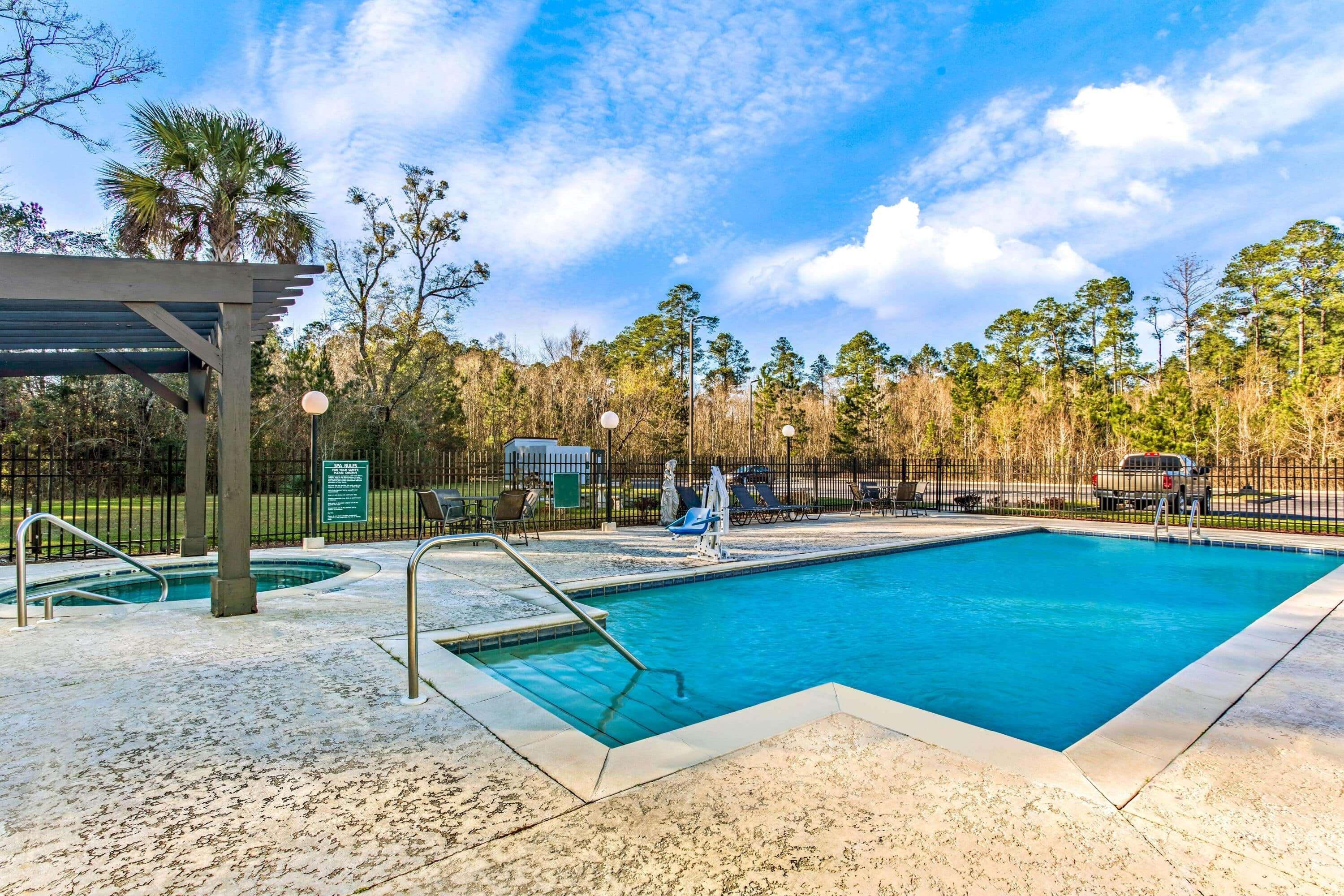 La Quinta By Wyndham Mobile Satsuma / Saraland Hotel Exterior foto